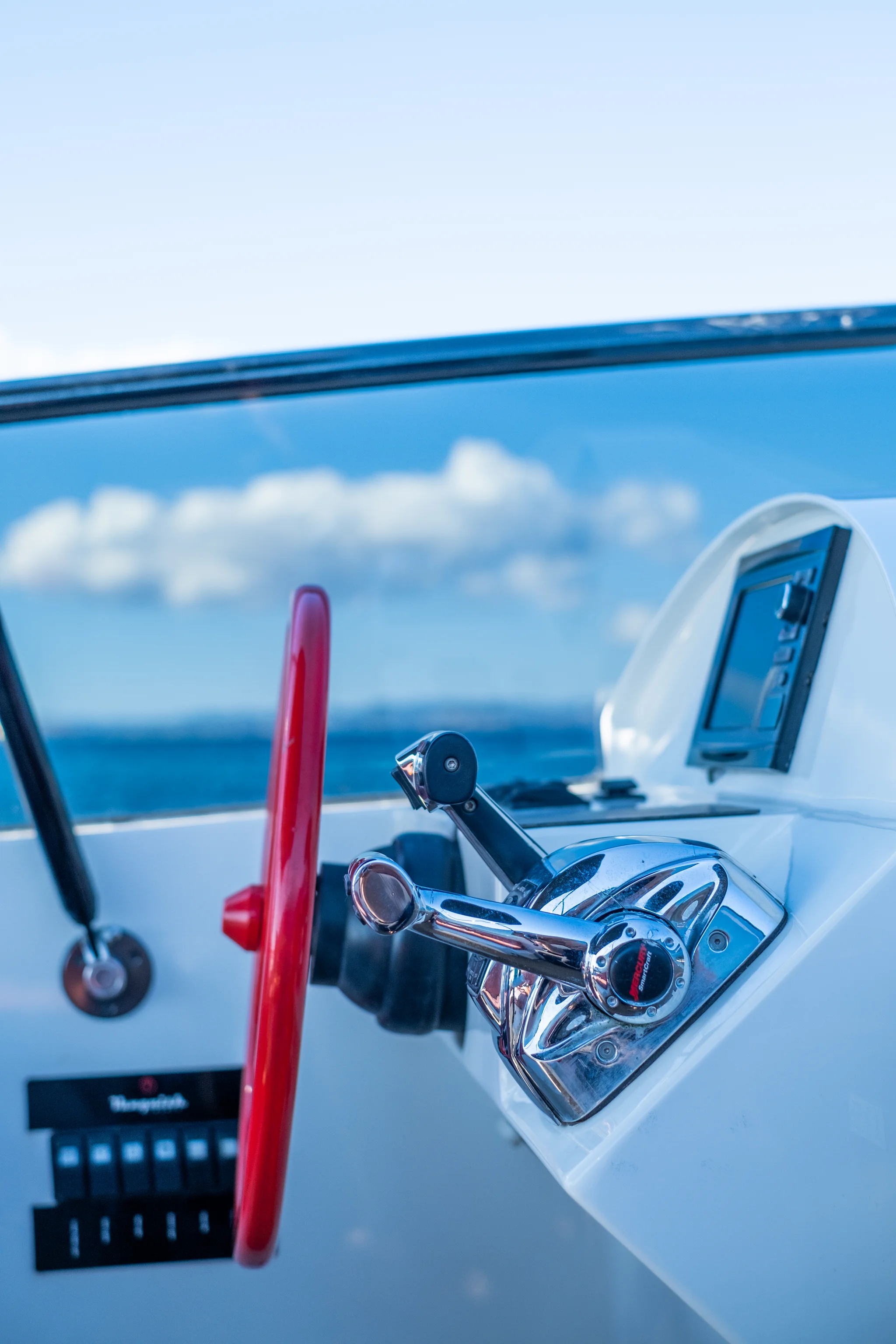 Vanquish 43 — Photo 7